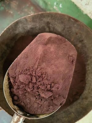 Em pó de hemoglobina marrom-vermelho com alta pureza ≥ 90% e baixo teor de metais pesados ≤ 10 ppm